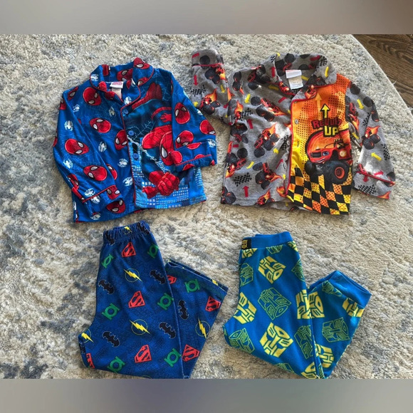 Spider-Man Other - Boys Pajama Bundle Superhero Spiderman Transformers Blaze Machines Size 4T